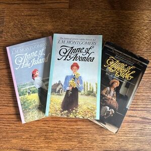 Anne of Green Gables Boxed Set - 3 Novels by L.M. Montgomery (1980s Edition)